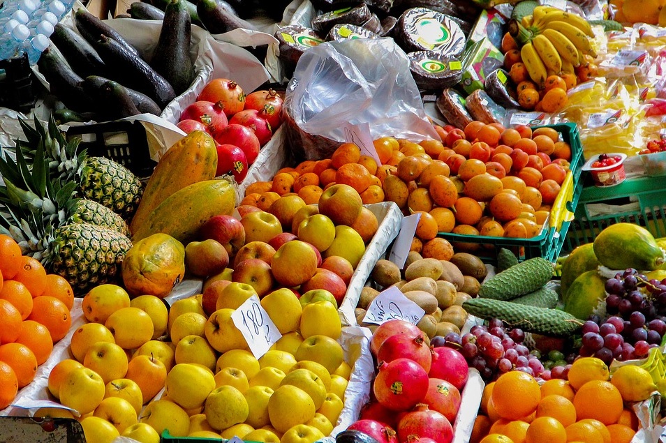 Fresh Fruits & vegetables at a Farmers Market