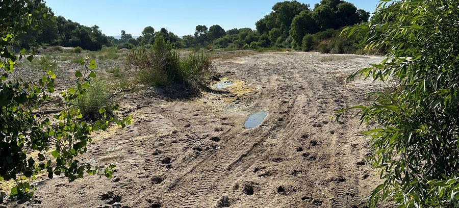 Dry section of the Salinas River