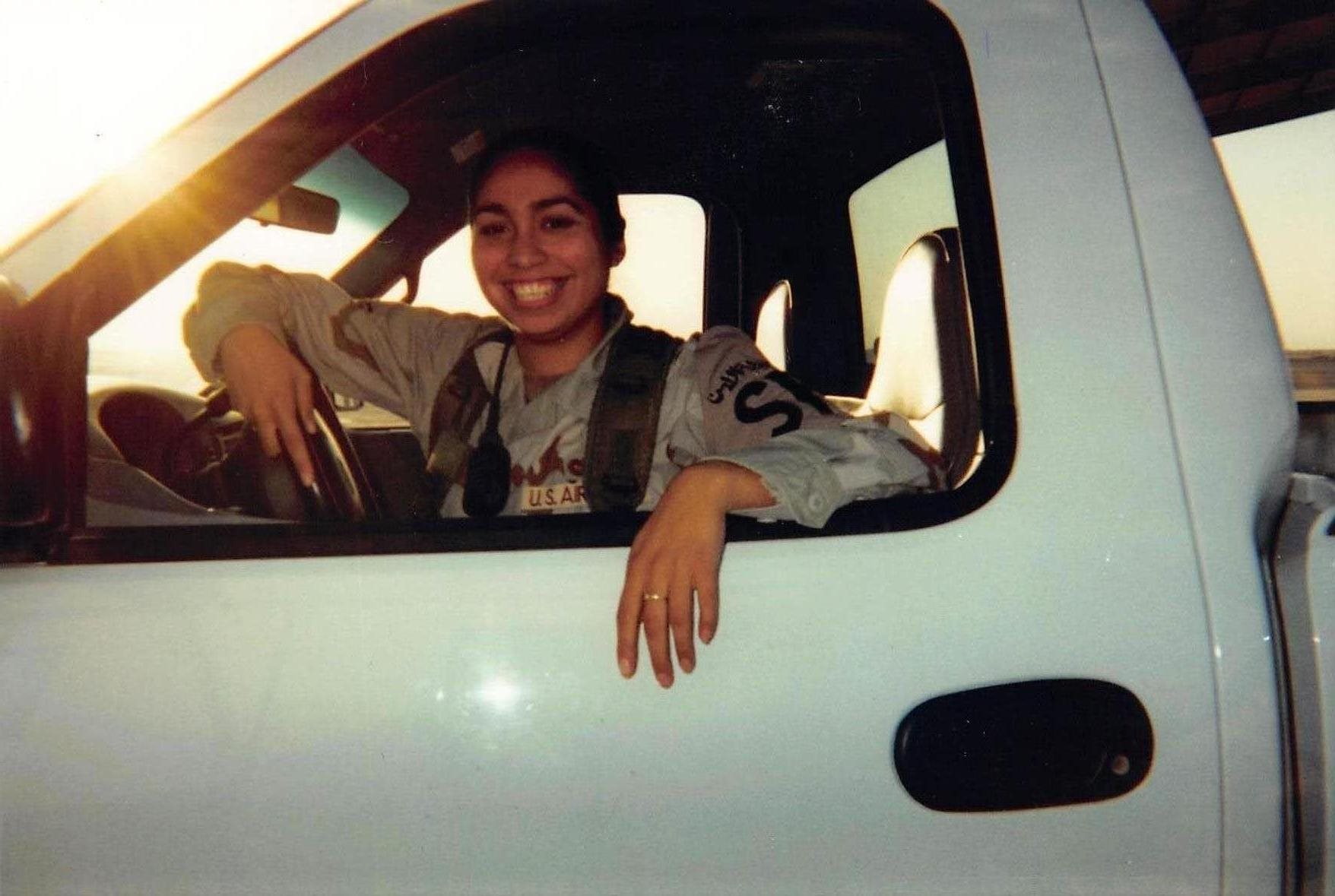 Tabitha-(3).jpg Tabitha-(3).jpg