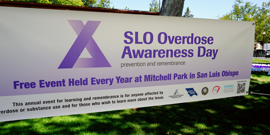 Banner that reads "SLO Overdose Awareness Day"