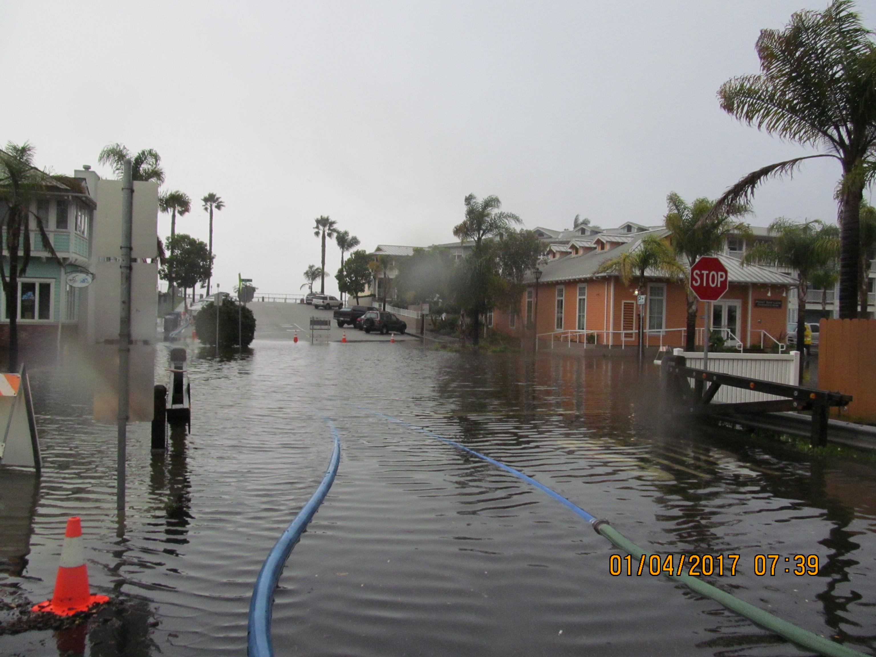 Flooded 1st St with pump (1/4/17)