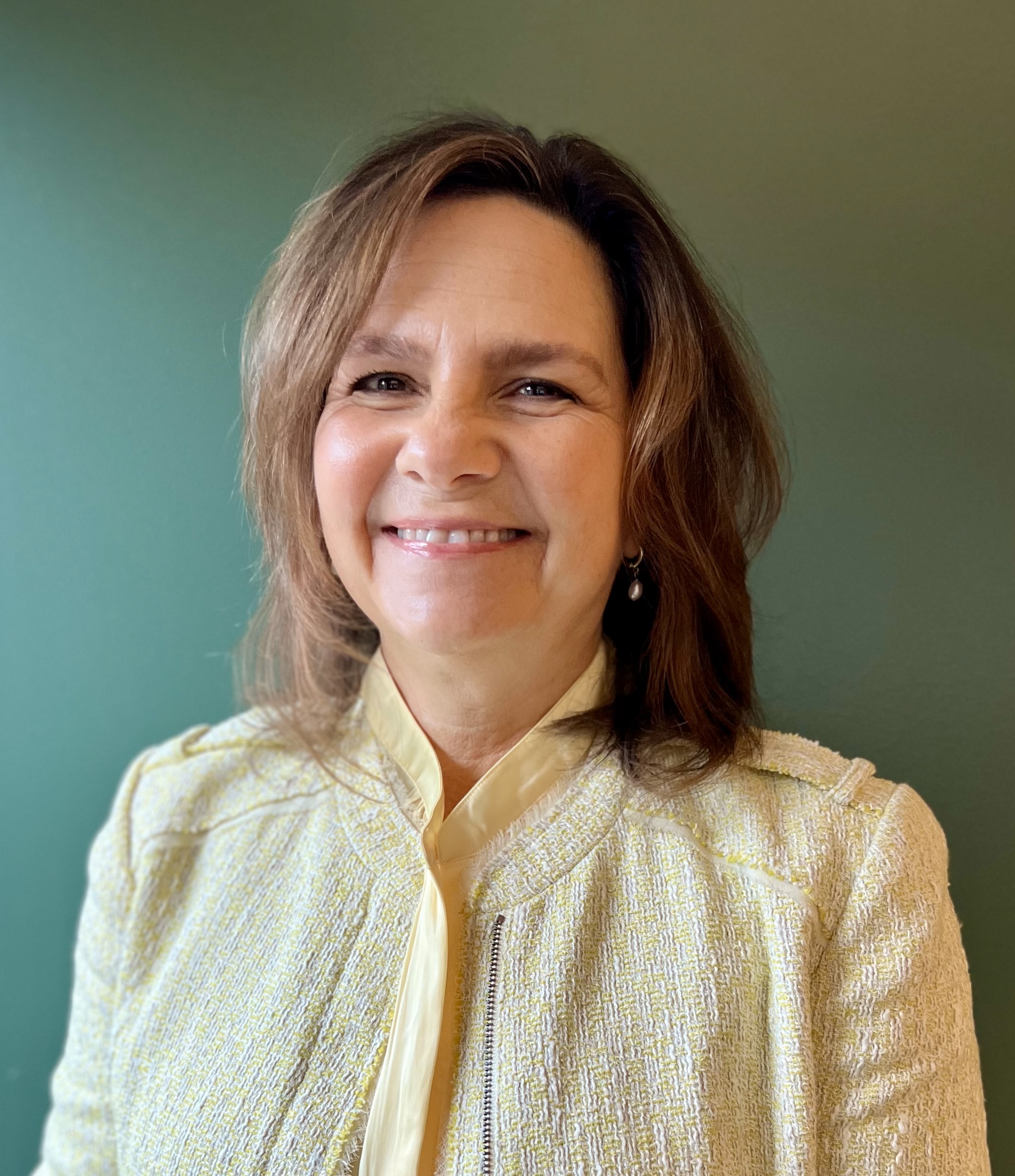 Headshot of Tami Douglas-Schatz